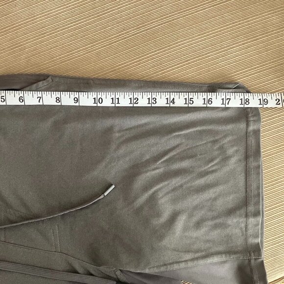 Hylete Shorts Size S Above Knee - Picture 7 of 8